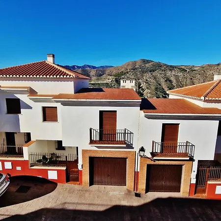Velez Nazari Altos Del Castillo Apartment